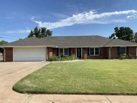 3344 Cheyenne, Woodward, OK 73801