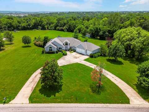 30605 CRYSTAL AIRE Drive, Grain Valley, MO 64029