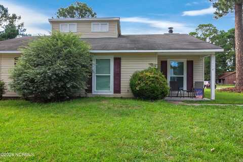 178 Village Circle, Jacksonville, NC 28546