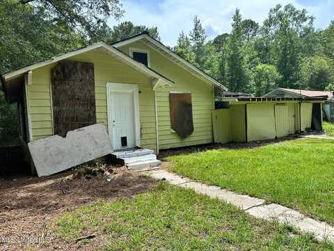 423 Bay Avenue, Columbia, MS 39429