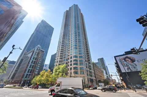 400 N La Salle Drive, Chicago, IL 60654