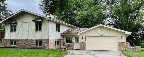 15468 PHEASANT Drive, COUNCIL BLUFFS, IA 51503