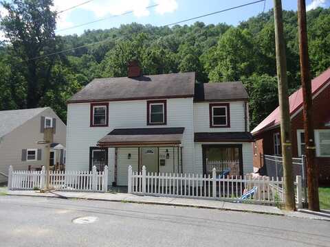 123 SUMMERS STREET, WELCH, WV 24801