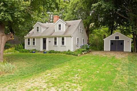 217 County Road, Bourne, MA 02532