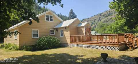 82 Elizabeth Park Rd, Kellogg, ID 83837