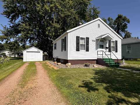 704 S PALMETTO AVENUE, Marshfield, WI 54449