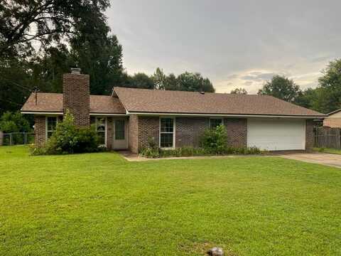 703 Circleview Dr, Dothan, AL 36301