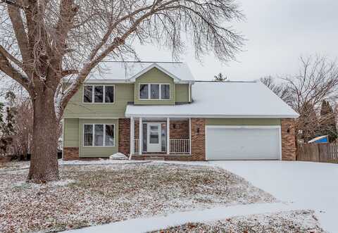 4801 Westbrooke Place, West Des Moines, IA 50266