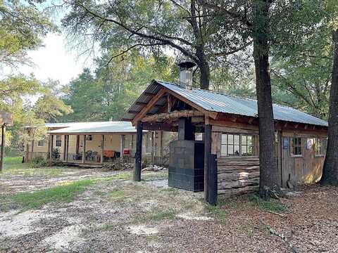 2976 Hinote Road, DeFuniak Springs, FL 32433