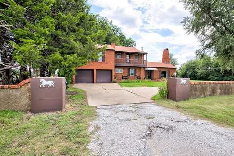 6115 Memorial Dr, Enid, OK 73701