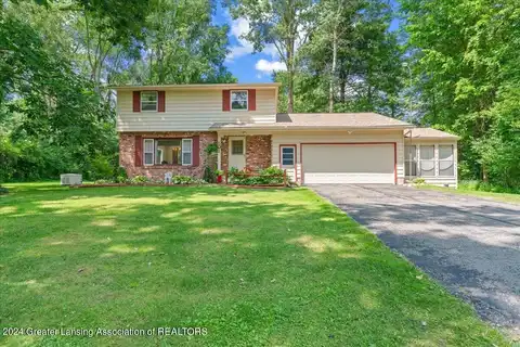 101 Feldspar Drive, Williamston, MI 48895