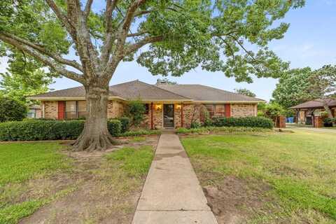 4205 Aspen Drive, Rowlett, TX 75088