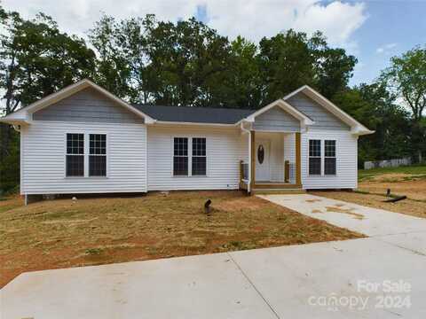 660 W 9th Street, Newton, NC 28658