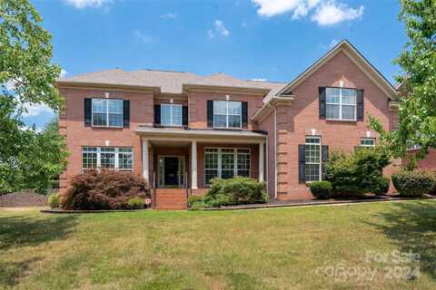 805 Carisbrooke Lane, Waxhaw, NC 28173