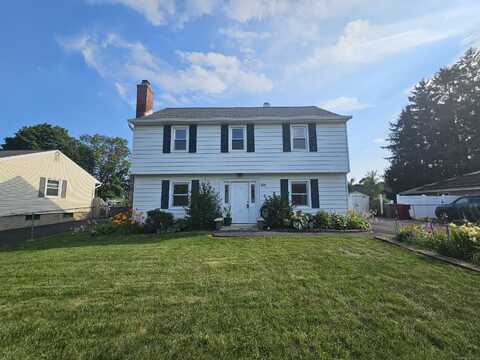 109 Sunburst Road, Naugatuck, CT 06770