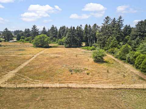 1300 C Morehead, Crescent City, CA 95531