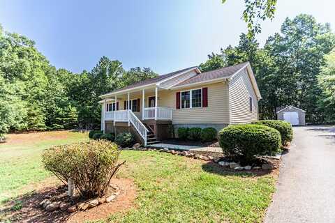 404 Courtland Dr, Appomattox, VA 24522