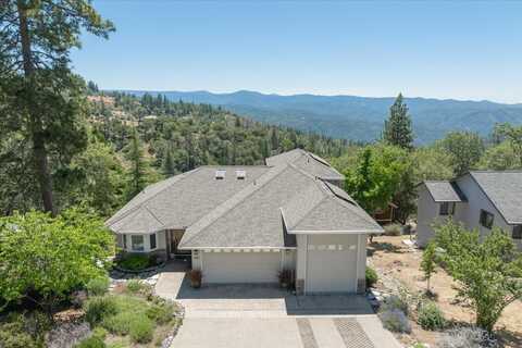 804 Buckthorn Drive, Murphys, CA 95247