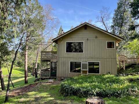 1616 Vine Maple Drive Drive, Murphys, CA 95247