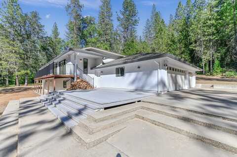 6050 Quartz Mine Road, Mountain Ranch, CA 95246