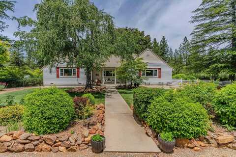 4048 Independence Road, Mokelumne Hill, CA 95245