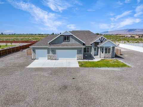 155 Blue Ridge Road, Battle Mountain, NV 89820