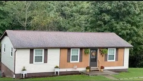 25 Amber Lane, PRINCETON, WV 24740