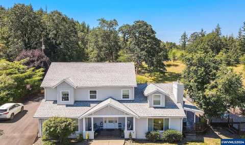Green, LEBANON, OR 97355