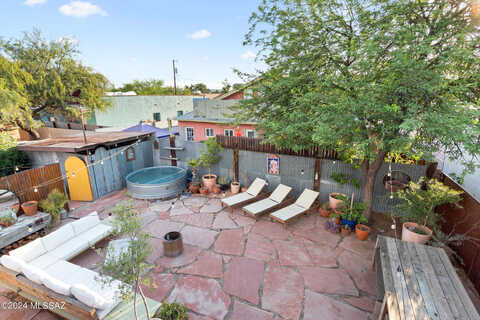 8Th, TUCSON, AZ 85701