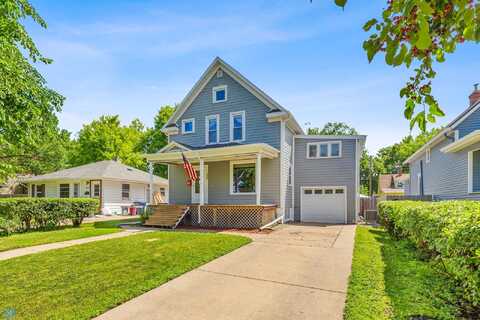 4Th, MOORHEAD, MN 56560