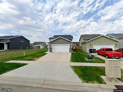 17Th, MOORHEAD, MN 56560