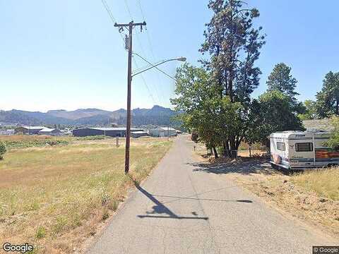 Oak, SUTHERLIN, OR 97479