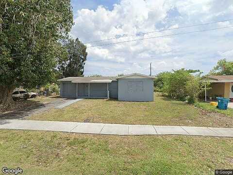 1St, BOYNTON BEACH, FL 33435