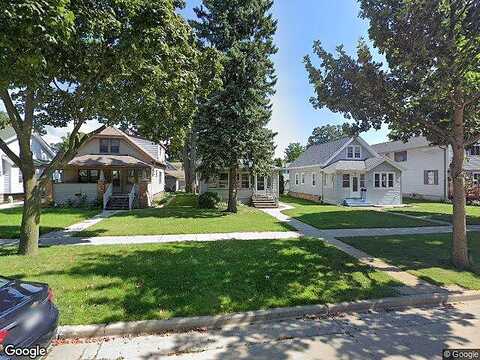 Oak Park, MILWAUKEE, WI 53214