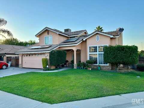 1833 5th Drive, Delano, CA 93215