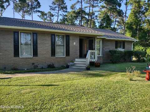 370 Boundaryline Drive NW, Calabash, NC 28467