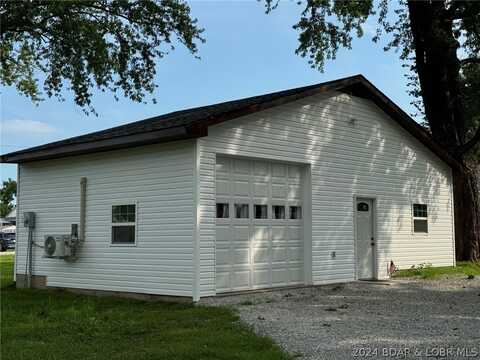 305 Grother Street W, Cole Camp, MO 65325