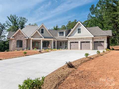 30 Farwood Court, Flat Rock, NC 28731