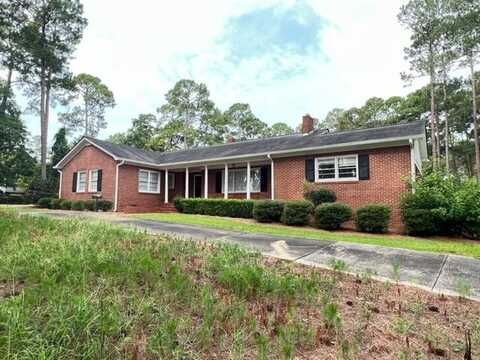 407 Westgreen Hwy, Douglas, GA 31533