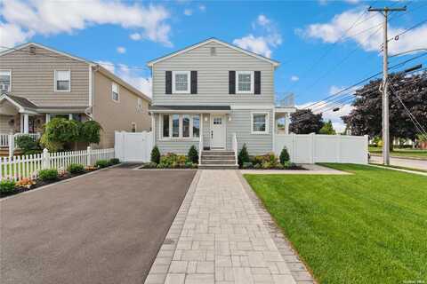 3914 Waverly Avenue, Seaford, NY 11783