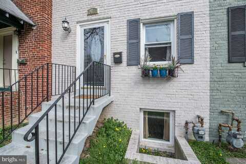 411 MOUNT VERNON AVENUE, ALEXANDRIA, VA 22301