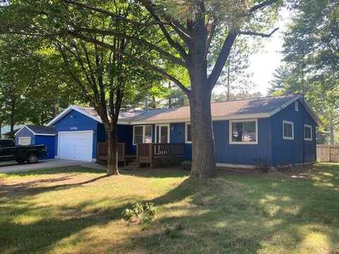 10789 Beaver Street, Gaylord, MI 49735