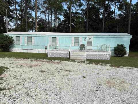 9032 Bay Pines Road, Elberta, AL 36530