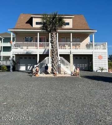 108 Conch Street, Holden Beach, NC 28462