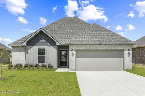 11389 Oak Alley, Gulfport, MS 39503