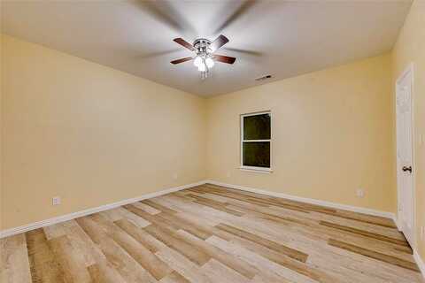 Claude, DALLAS, TX 75203