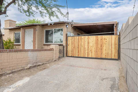 Estrella, TUCSON, AZ 85705