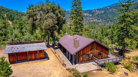 Hwy 49 S, Ahwahnee, CA 93601