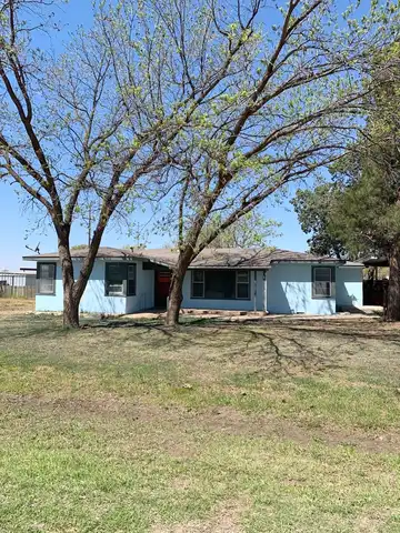 Jean, SLATON, TX 79364