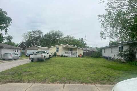 12Th, WOOD RIVER, IL 62095